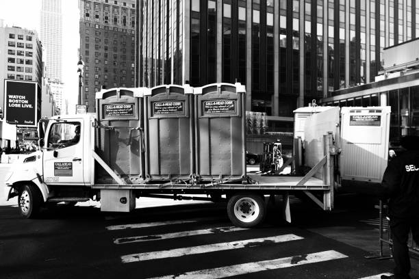 Best Construction site porta potty rental  in Flower Hill, MD